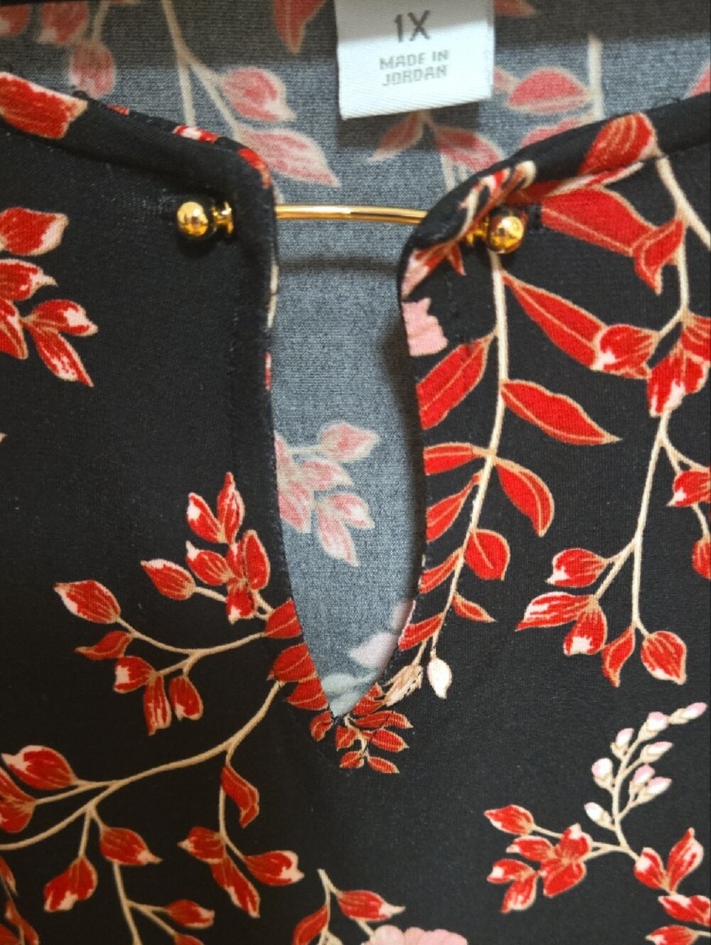 Liz Claiborne Black Floral Keyhole Ruffled-Sleeve Blouse - Picture 3 of 6